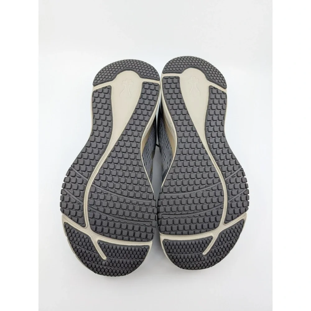 KURU kinetic women